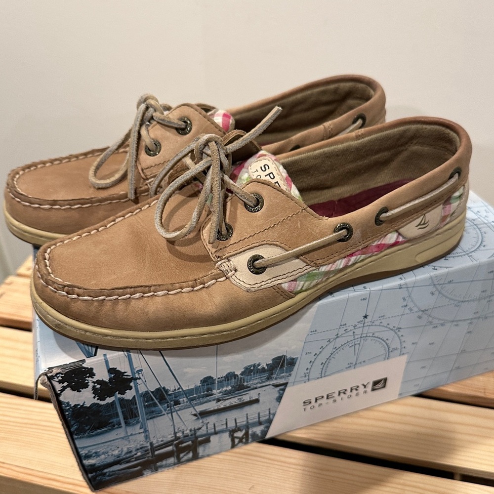 Sperry Tan and Pink Women's Boat Shoes - Size 8